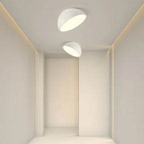 NoirGlow – Modern Half-Moon LED Ceiling Light for a Sleek Look