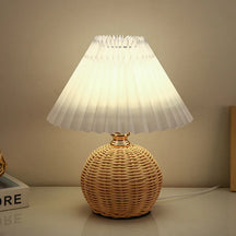 ZenGlow – Modern Bamboo Weaving Table Lamp for a Serene Ambiance