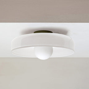 LumeGlow - Modern Round Ceiling Light with Sleek Design for Stylish Interior Spaces