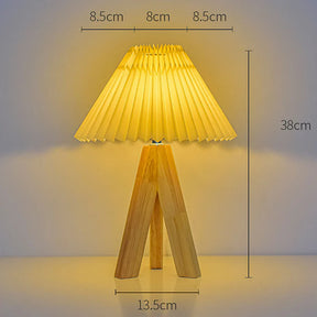 RetroGlow – Simple Wooden LED Table Lamp for a Cozy Bedroom Ambiance