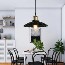 FloraGlow – Elegant Pendant Light  with a Soft Glow and Timeless Style