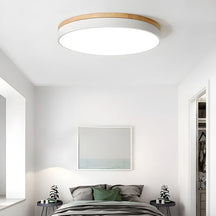 LumiBeam – Modern Wooden Ceiling Light for Warm Ambient Glow