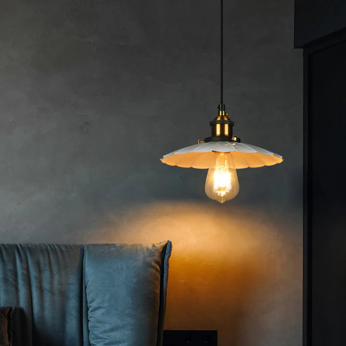 FloraGlow – Elegant Pendant Light  with a Soft Glow and Timeless Style