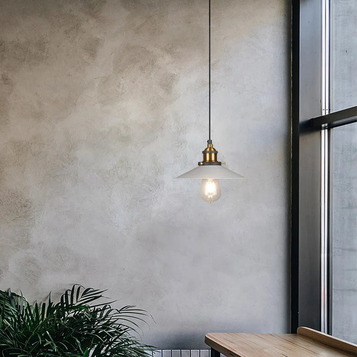 FloraGlow – Elegant Pendant Light  with a Soft Glow and Timeless Style