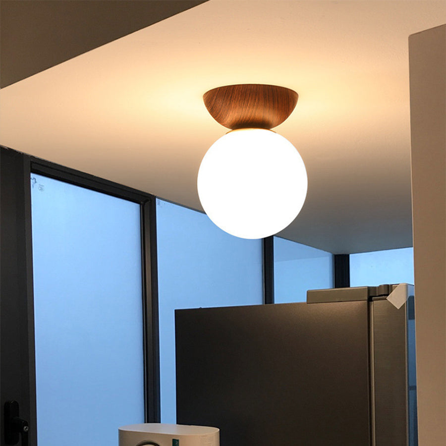 NordicGlow - Round Hallway Ceiling Light with Sleek Design for Cozy Atmosphere