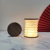 FlexiGlow – Stylish Expandable Accordion Lamp for a Cozy Ambiance