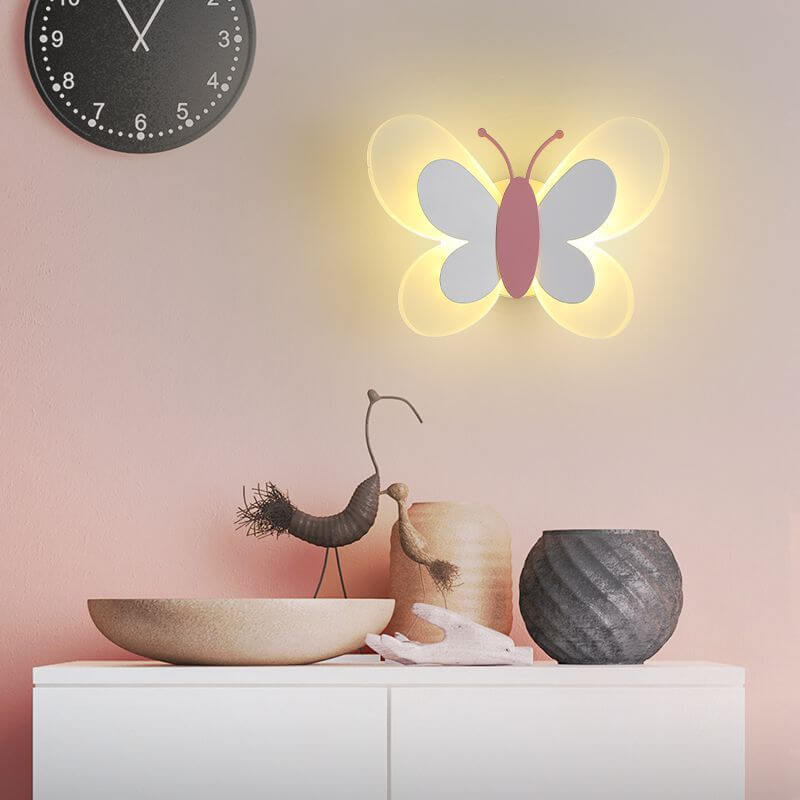 AeroLume - Butterfly-shaped LED wall light With magical touch