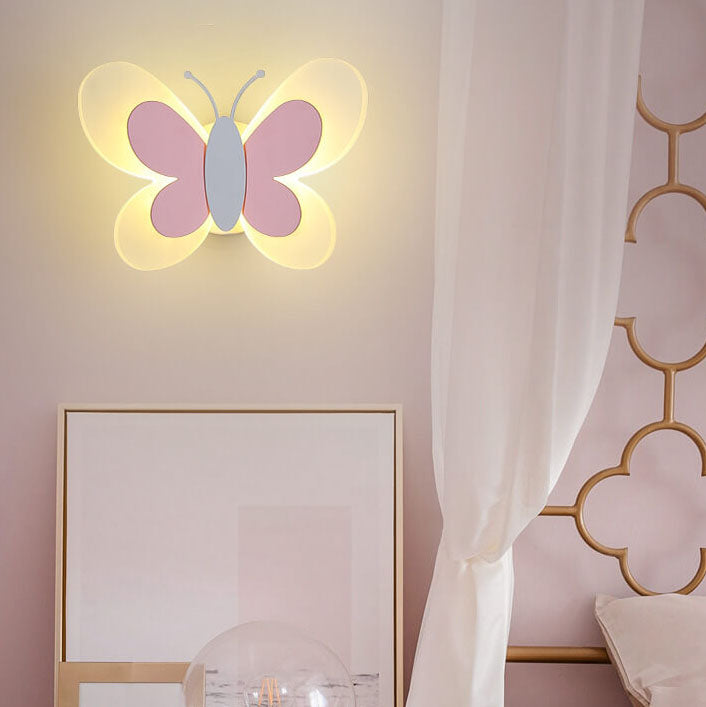 AeroLume - Butterfly-shaped LED wall light With magical touch