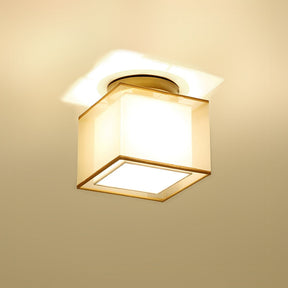 LumeVintage - Retro Flush Mount Ceiling Light with Classic Drum Shade for Living Room