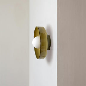 LumeGlow - Modern Round Ceiling Light with Sleek Design for Stylish Interior Spaces