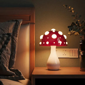 GlowCap - Enchanting Mushroom-Inspired Table Lamp for Cozy Spaces