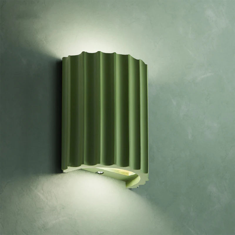 WaveGlow – Modern Semi-Circular Wall Sconce with Soft Up & Down Lighting