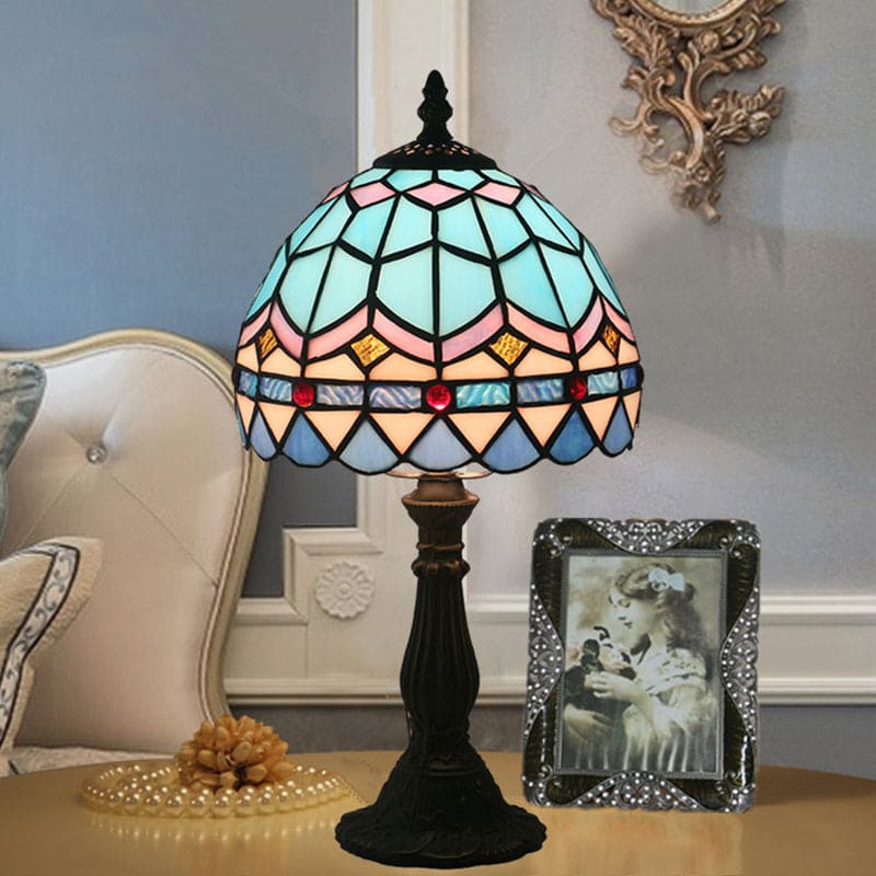 ArtGlow - Tiffany Shaped Handcrafted Stained Glass Lamp for luxurious decor