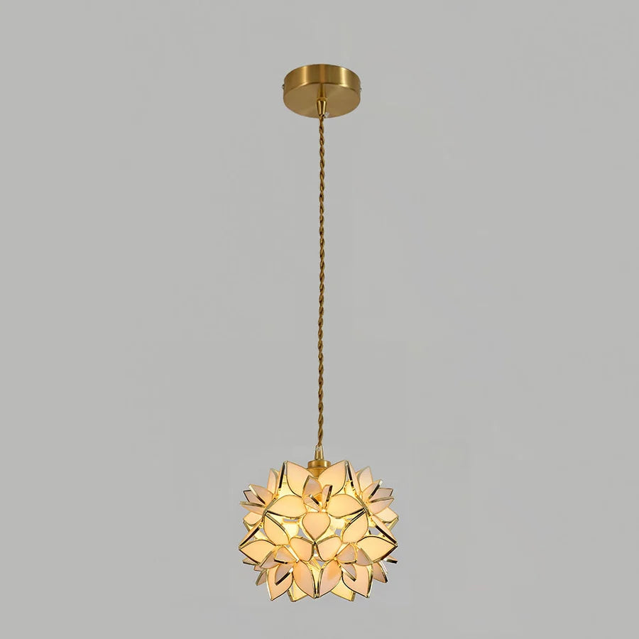 PetalGlow – Decorative Pendant Light with Flower-Like Sculptural Design