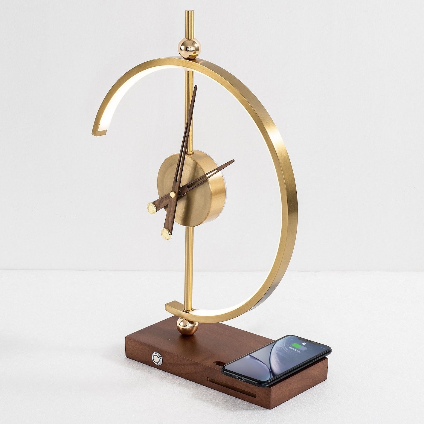 GlowClock - Stylish Clock Lamp with Wireless Charging and Energy-Efficient Lighting