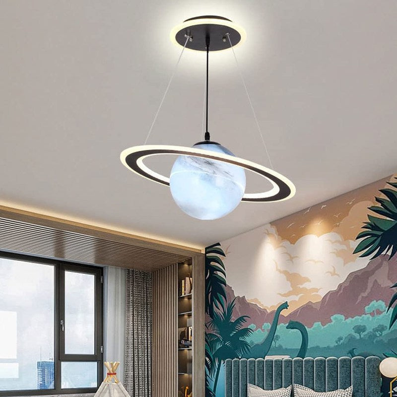 CosmoGlow – Whimsical Space Themed Pendant Light with Planet and Astronaut