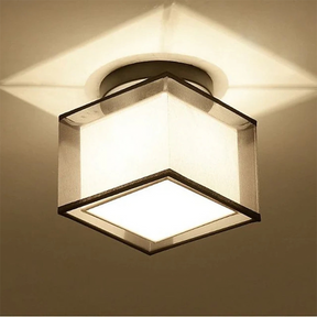 LumeVintage - Retro Flush Mount Ceiling Light with Classic Drum Shade for Living Room