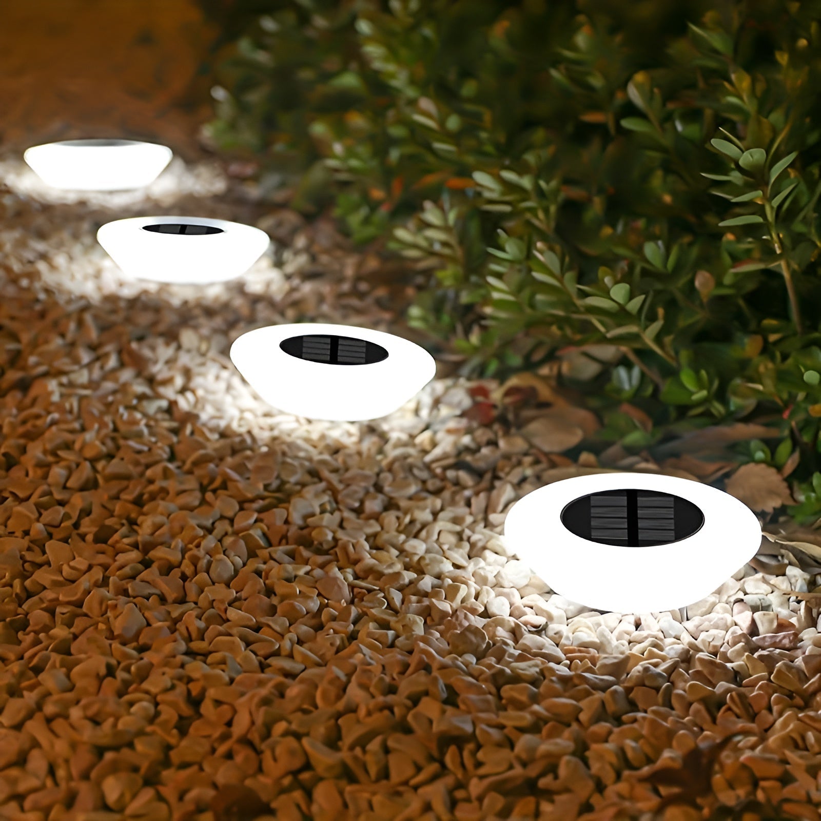 SolarGlow – Sleek Oval Solar Pathway Lights for Elegant Outdoor Illumination