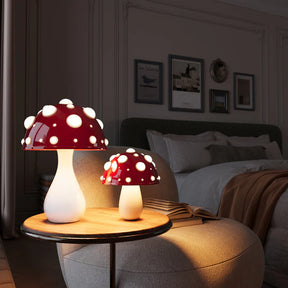 GlowCap - Enchanting Mushroom-Inspired Table Lamp for Cozy Spaces