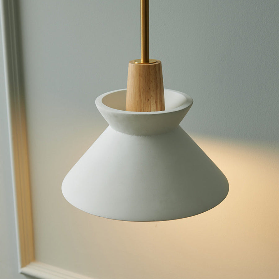 LumeCraft - Modern Cone Pendant Light with Adjustable Height for Stylish Lighting