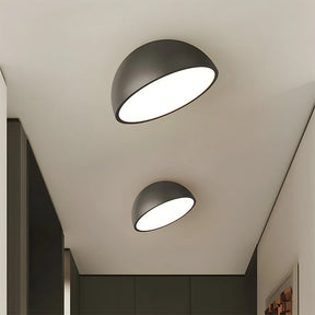 NoirGlow – Modern Half-Moon LED Ceiling Light for a Sleek Look