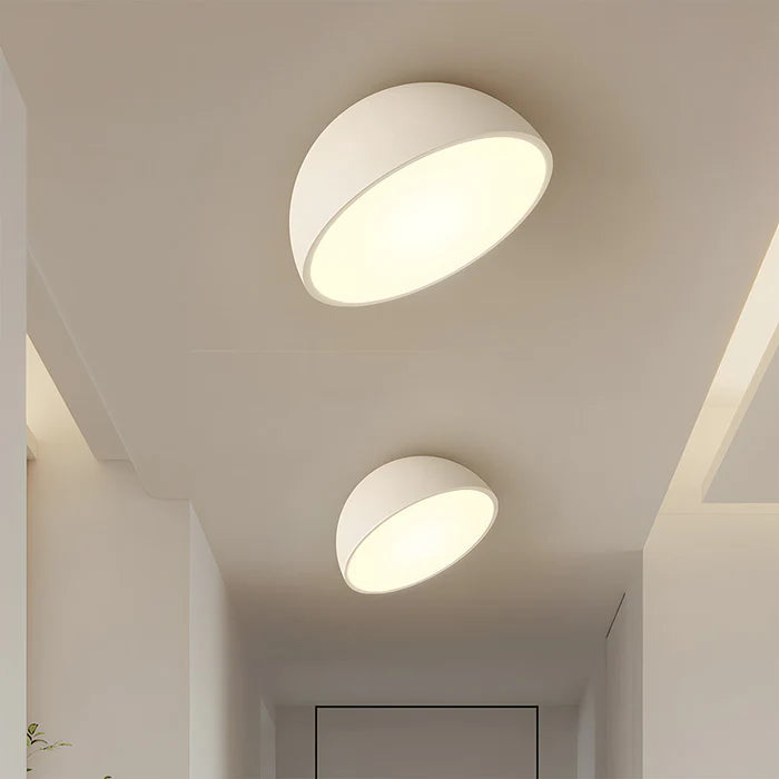 NoirGlow – Modern Half-Moon LED Ceiling Light for a Sleek Look