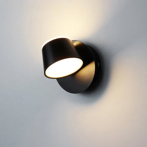 AuraLume - Minimalist round LED wall light with sleek and modern design