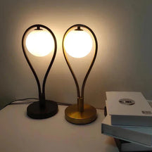 AuraGlow - Elegant table lamp with soft lighting and sophisticated design