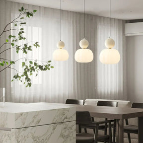 VerdeLume - Modern Pendant Light Fixture for Stylish and Playful Illumination