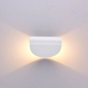 LumiTwist - Adjustable wall lamp with swivel design and modern aesthetic