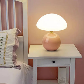 GloCap - Stylish mushroom-shaped lamp that emits a soft, elegant glow