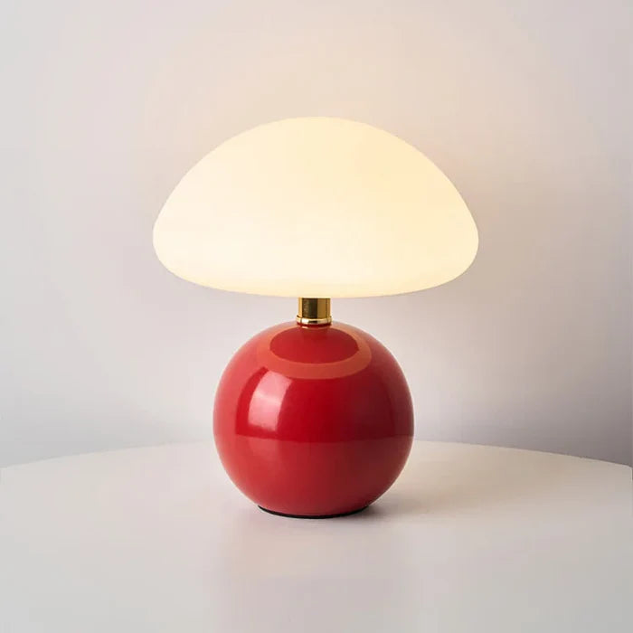 GloCap - Stylish mushroom-shaped lamp that emits a soft, elegant glow