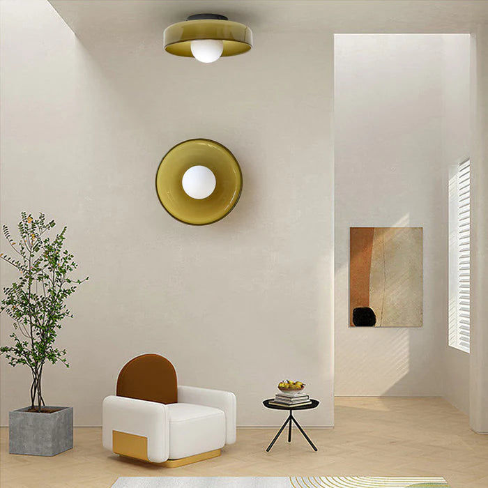 LumeGlow - Modern Round Ceiling Light with Sleek Design for Stylish Interior Spaces