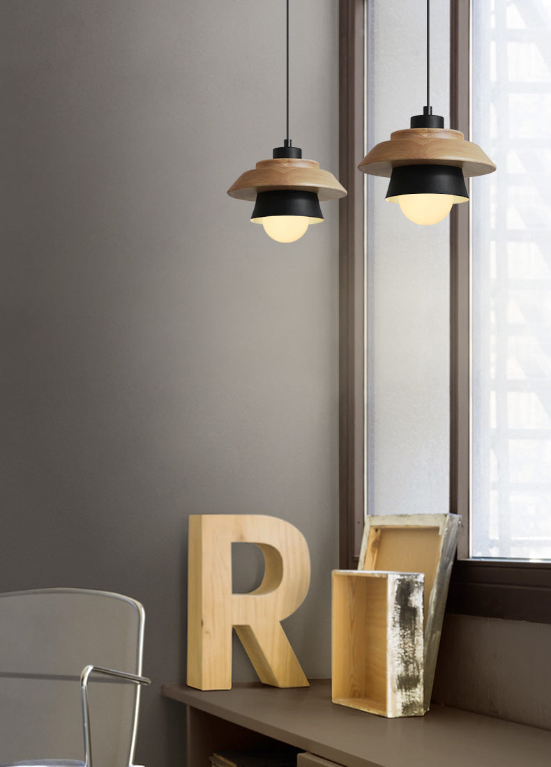 GlowNest - Scandinavian Pendant Lamp with Open Wood Frame for Warm Ambient Lighting