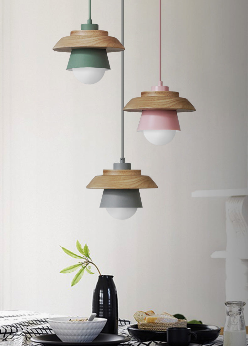 GlowNest - Scandinavian Pendant Lamp with Open Wood Frame for Warm Ambient Lighting