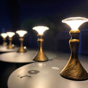 LumiHour - Vintage hourglass table lamp with touch control and adjustable brightness